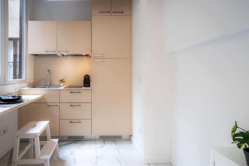 Duomo'S Nest - Central Mini-Apt Mediolan Zewnętrze zdjęcie